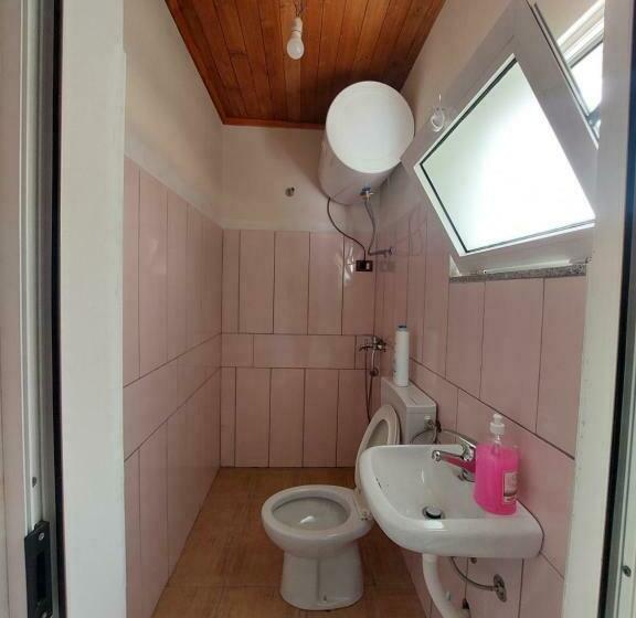 پانسیون Driti Gh Nderlysa