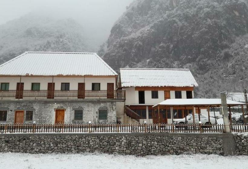 پانسیون Driti Gh Nderlysa