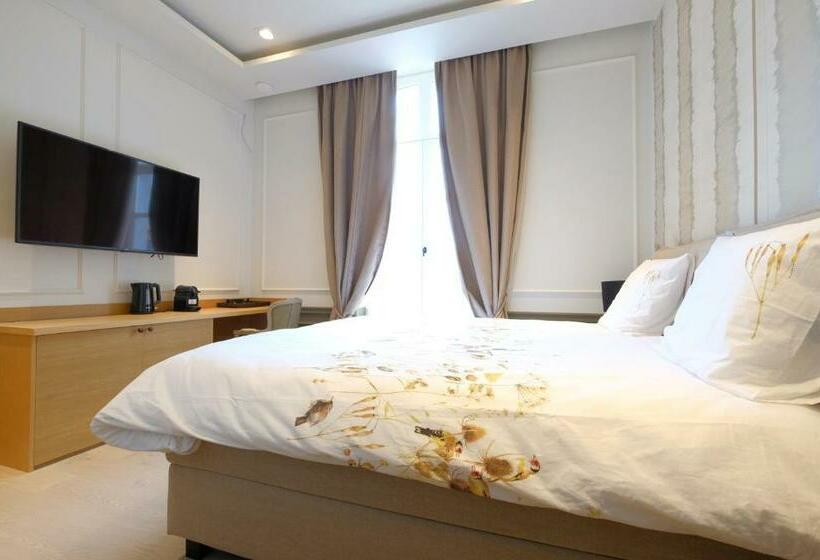 پانسیون La Maison De La Duchesse De La Vallière