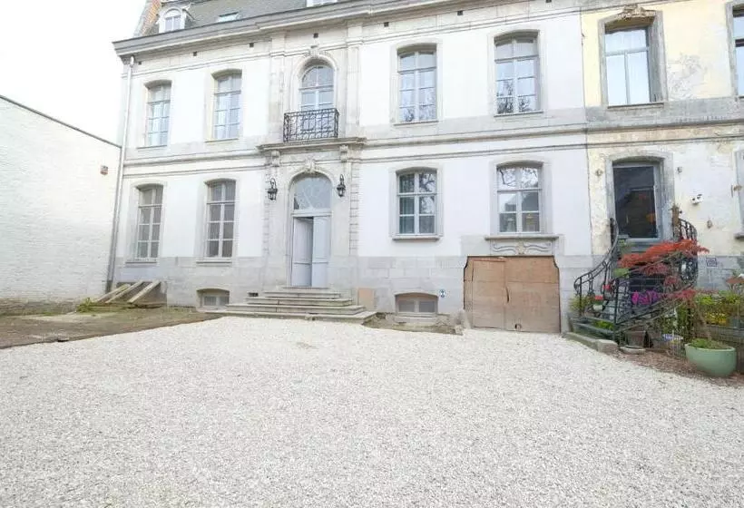 پانسیون La Maison De La Duchesse De La Vallière