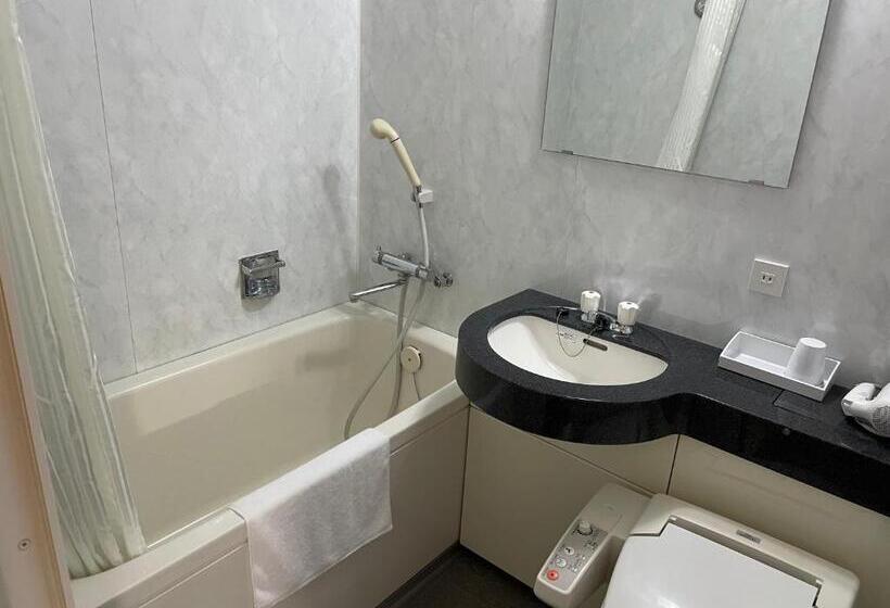 アパホテル 京急蒲田駅前西