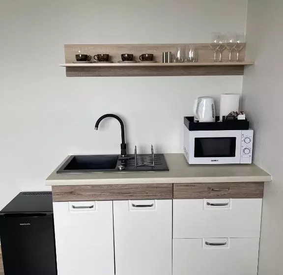 هتل Helgrindur Guesthouse
