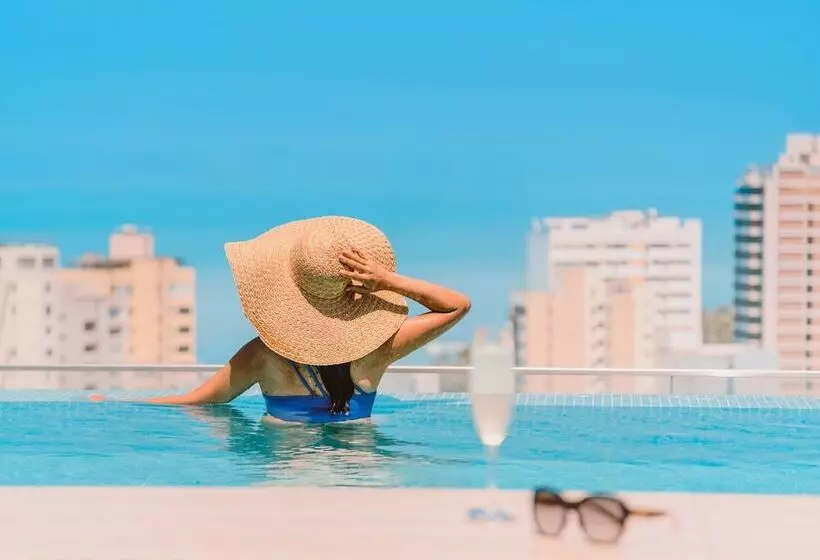 Hotelli Iberostar Selection Miraflores