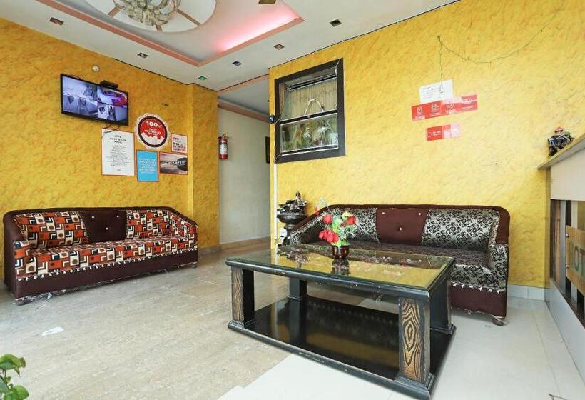 Flagship Hotel Neel Ganga