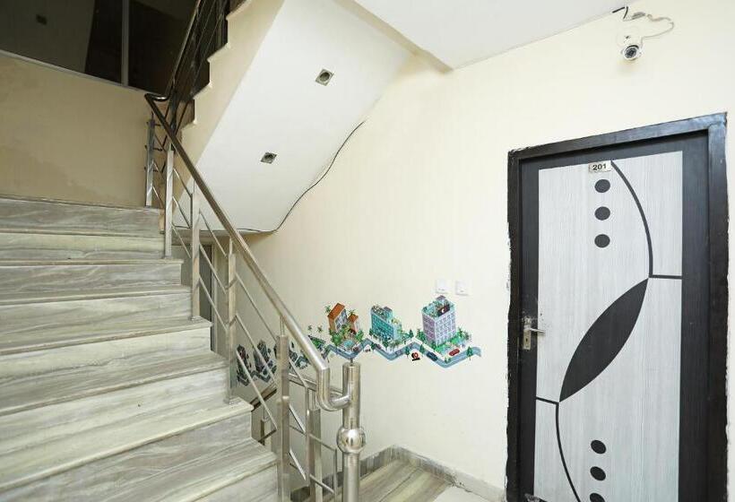 Flagship Hotel Neel Ganga