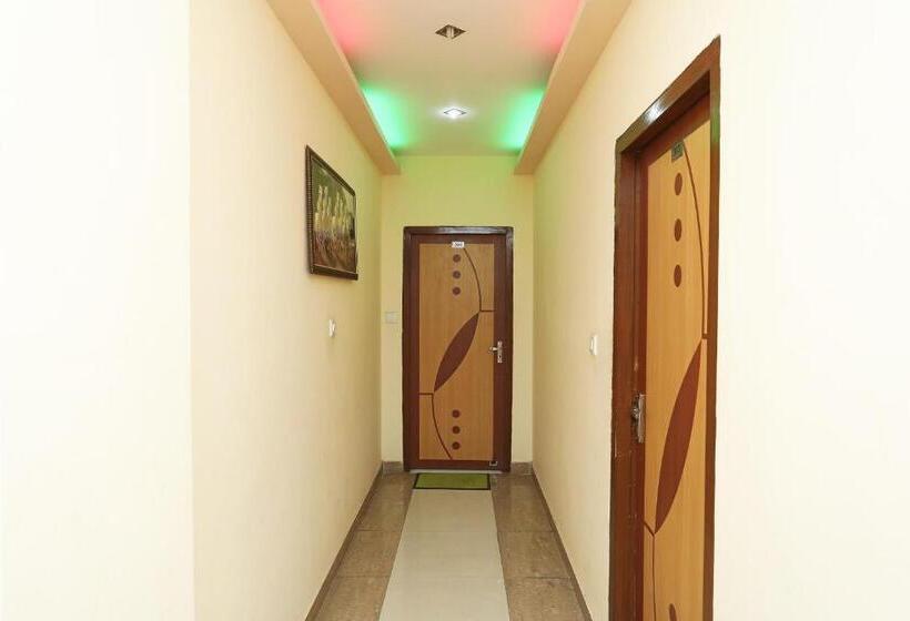 Flagship Hotel Neel Ganga