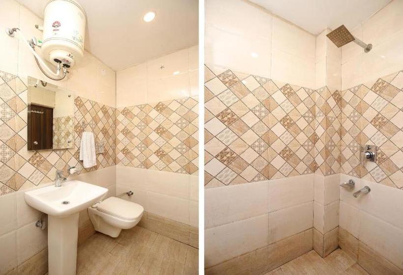 Itsy Hotels Royal Residency