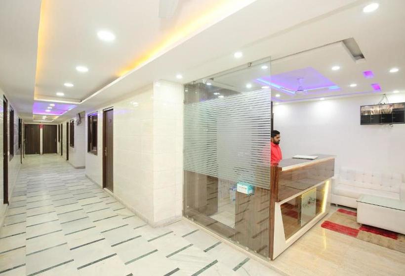 Itsy Hotels Royal Residency