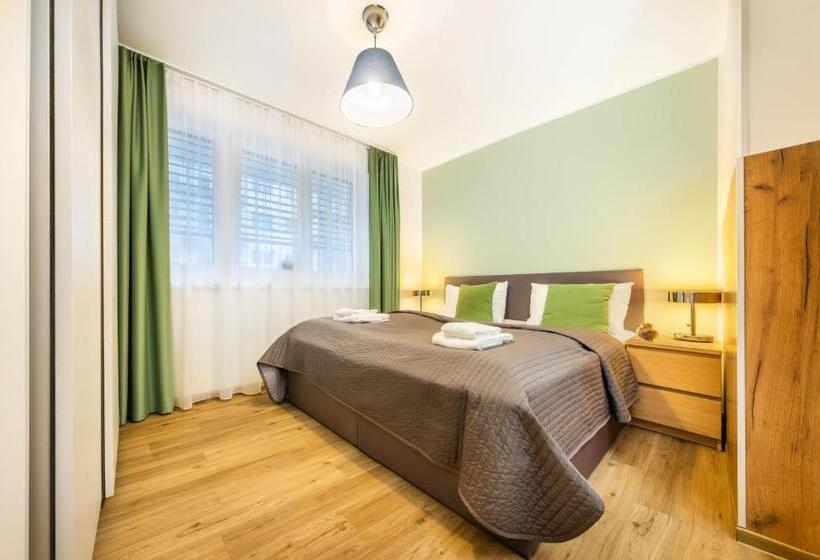 Jimmy S Apartments Siena