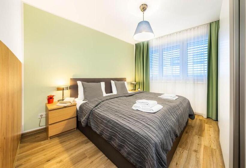 Jimmy S Apartments Siena