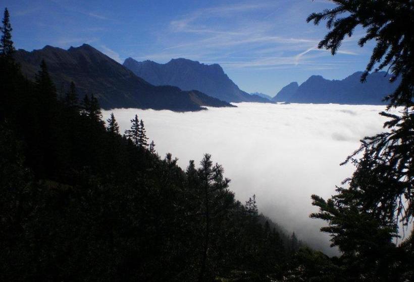 Пансион Alpenhof Alt Lähn