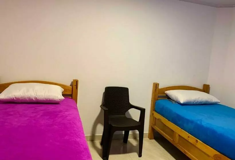 Majatalo Habitación Cercana Al Aeropuerto