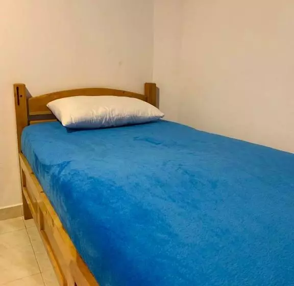 Majatalo Habitación Cercana Al Aeropuerto