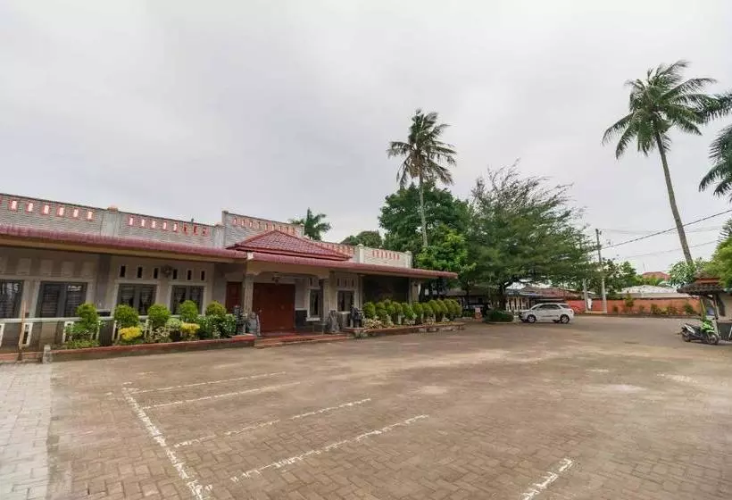 ペンション Reddoorz Plus @ Setiabudi Medan 4