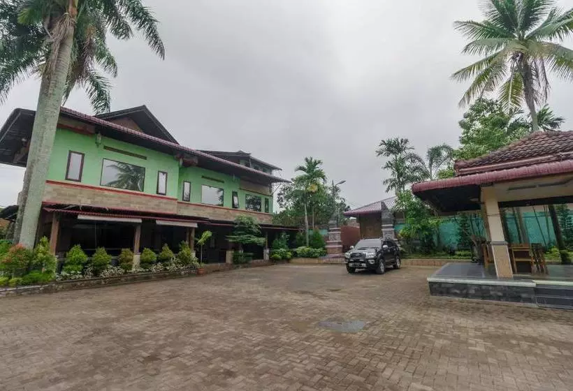 ペンション Reddoorz Plus @ Setiabudi Medan 4