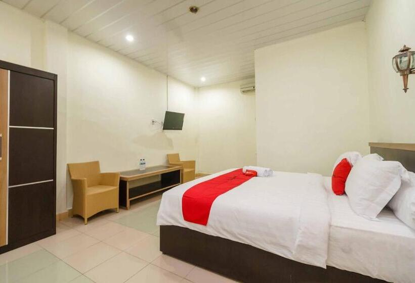 بنسيون Reddoorz Plus @ Setiabudi Medan 4