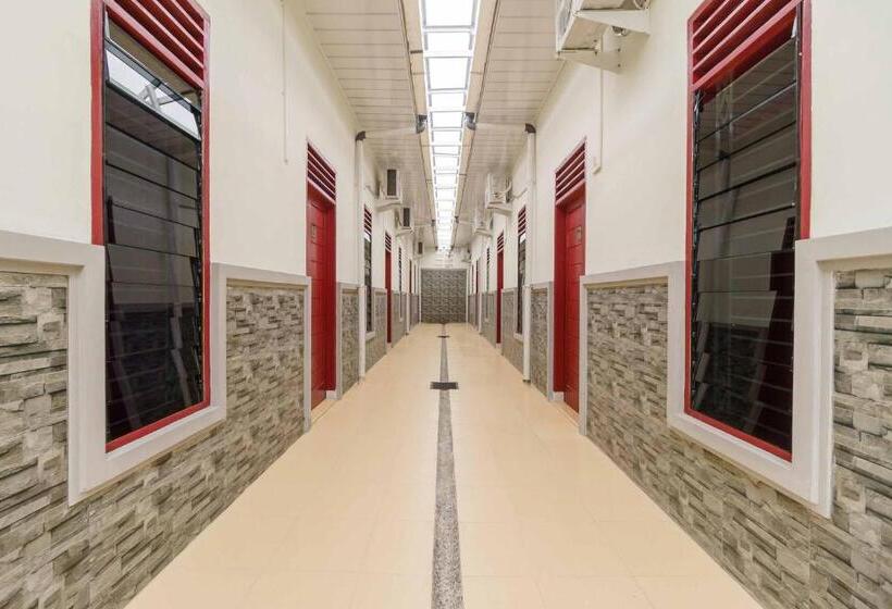 بنسيون Reddoorz Plus @ Setiabudi Medan 4