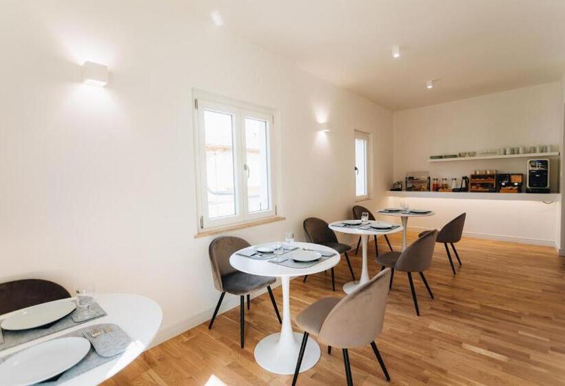 צימר Centoquindici Rooms & Suite