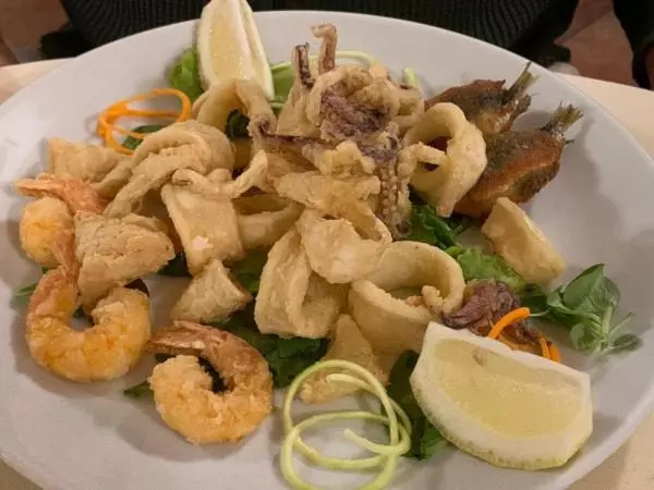 ベッドアンドブレックファースト Locanda Osteria La Milonga