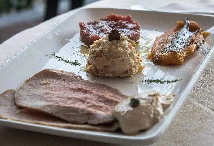 ベッドアンドブレックファースト Locanda Osteria La Milonga