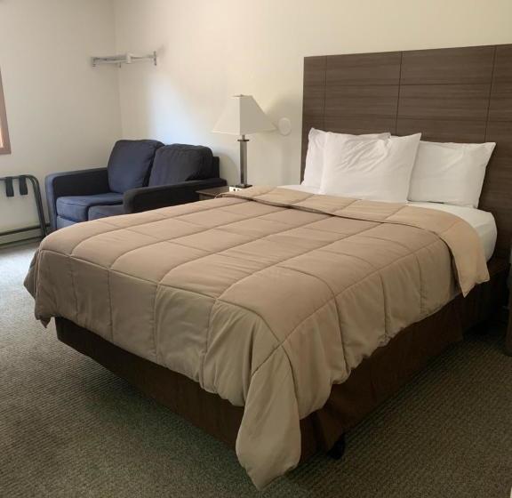 Отель Lakes Area Inn