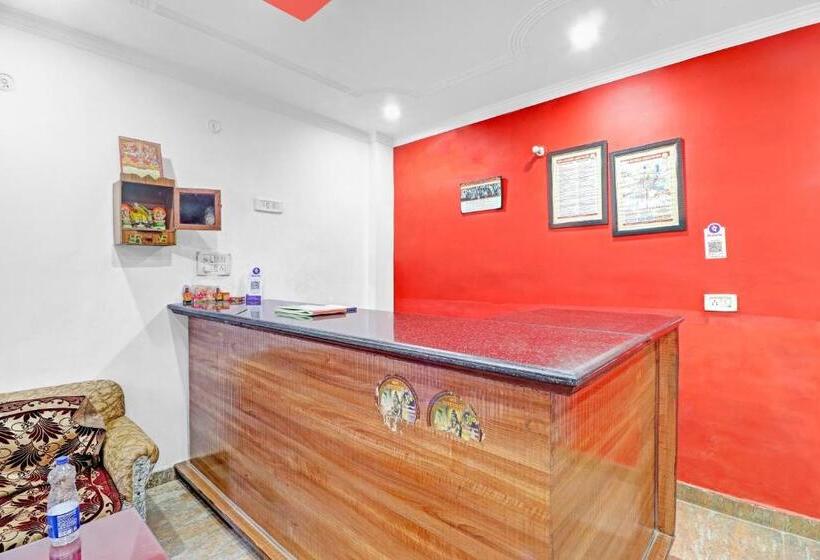 בית מלון כפרי Spot On Relax Inn