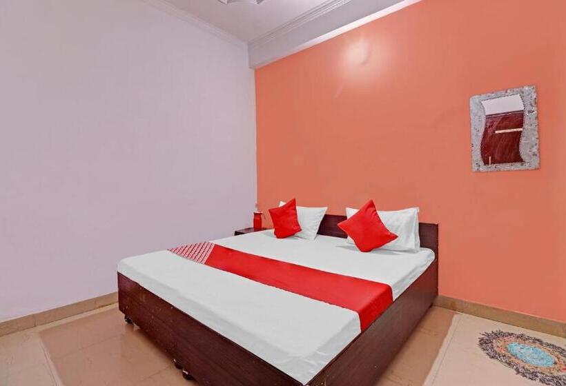 בית מלון כפרי Spot On Relax Inn