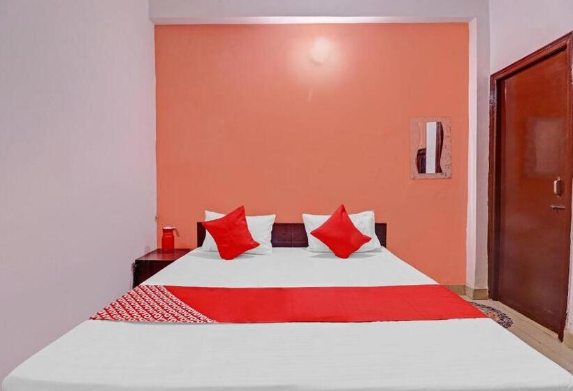 בית מלון כפרי Spot On Relax Inn