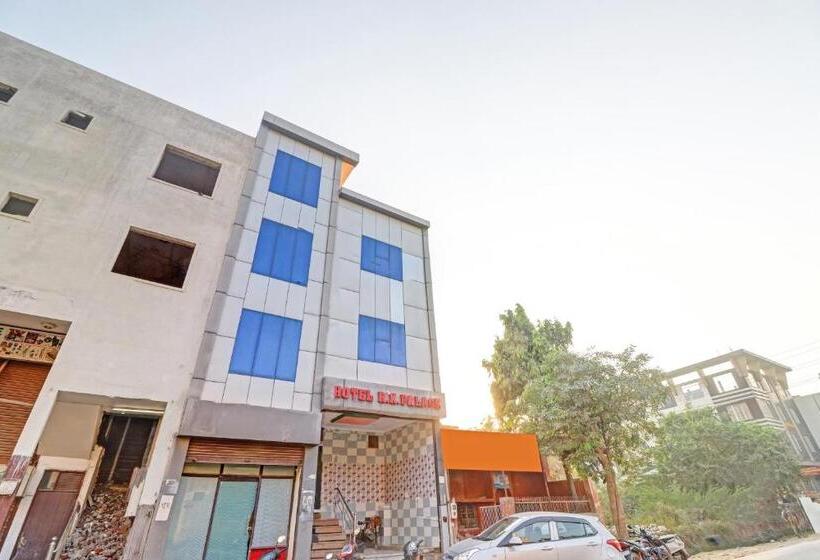 בית מלון כפרי Spot On Relax Inn