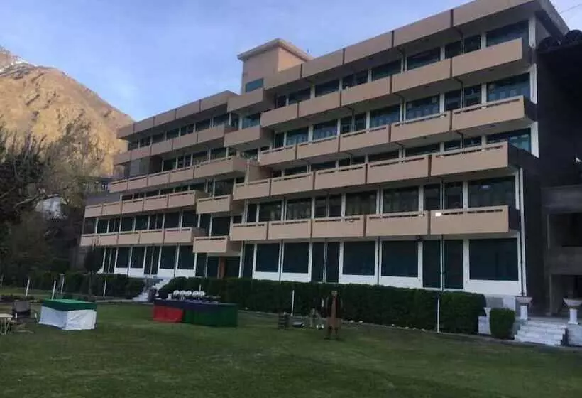 هتل Tirch Mir View  Chitral