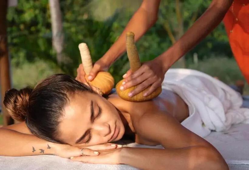 ホテル Veda5 Wellness Retreat & Spa