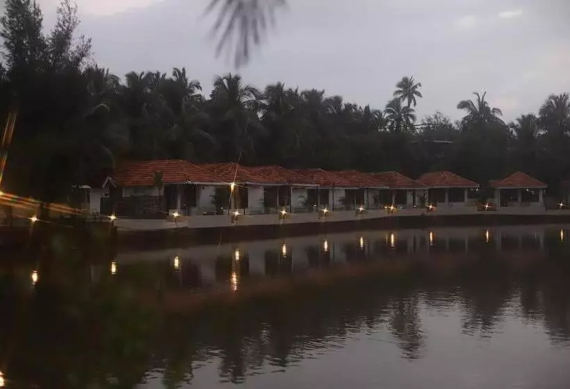 ホテル Veda5 Wellness Retreat & Spa