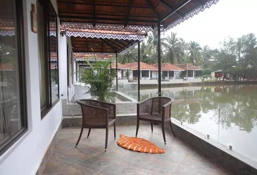 ホテル Veda5 Wellness Retreat & Spa