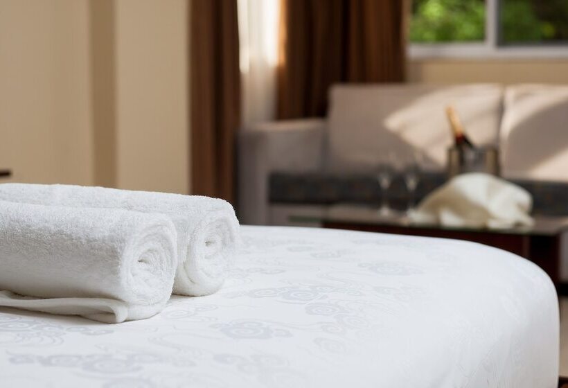 بنسيون Golden Bean