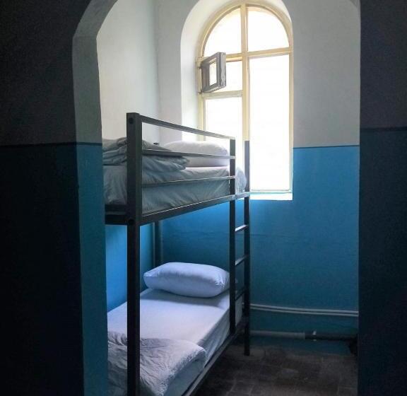 Tumanyan Bathhouse Hostel