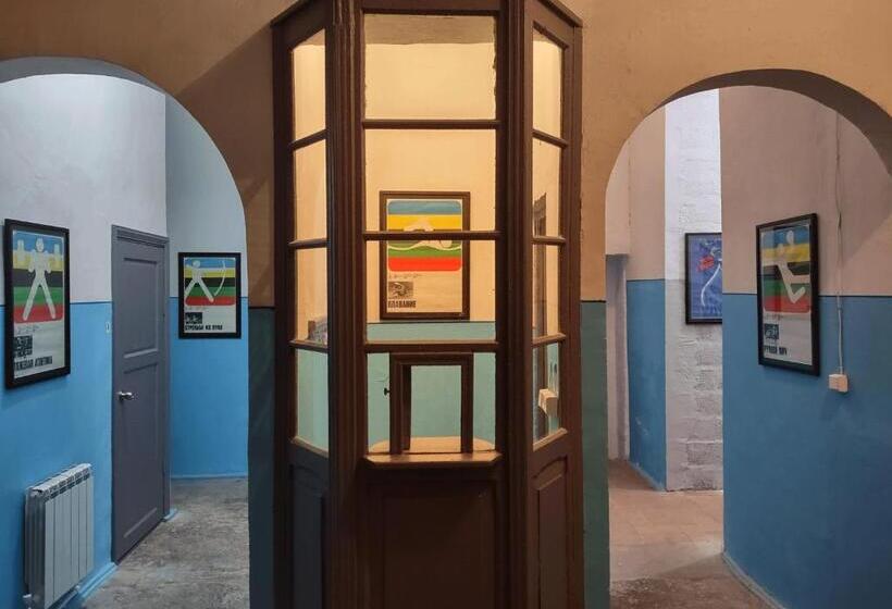 Tumanyan Bathhouse Hostel