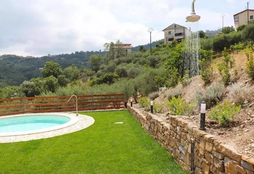 ベッドアンドブレックファースト Agriturismo Il Pero