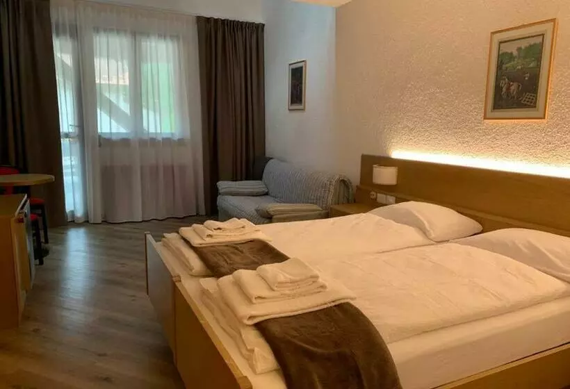 Aamiaismajoitus (B&B) Dependance Soran H. San Lorenzo