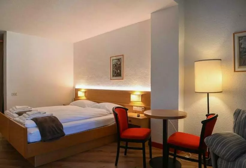 Aamiaismajoitus (B&B) Dependance Soran H. San Lorenzo