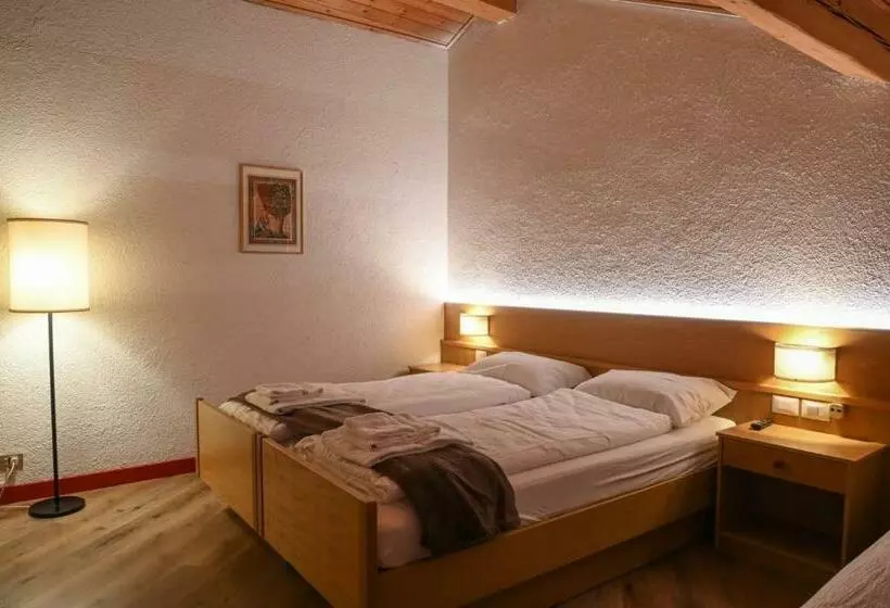 Aamiaismajoitus (B&B) Dependance Soran H. San Lorenzo