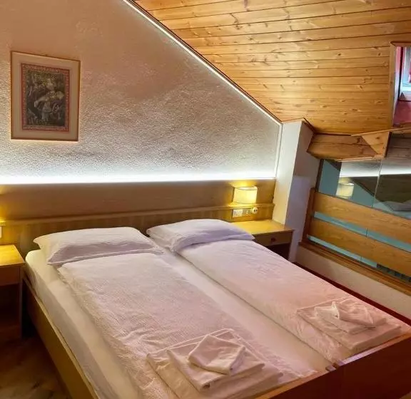 Aamiaismajoitus (B&B) Dependance Soran H. San Lorenzo