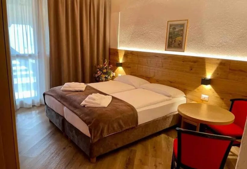 Aamiaismajoitus (B&B) Dependance Soran H. San Lorenzo