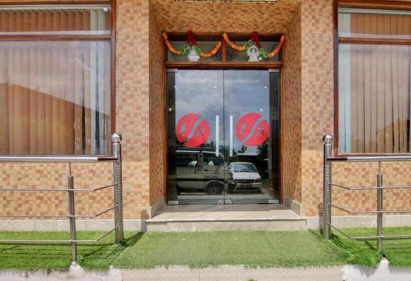 Hotell Collection O The Shree Dhar Niwas