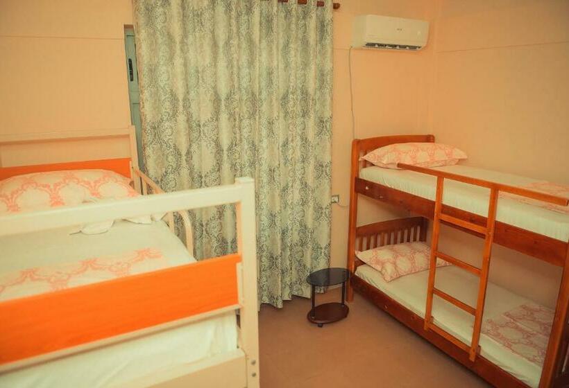 Hostel Central Shkoder