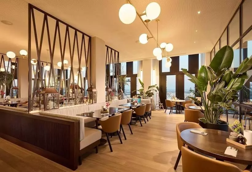 Adina Apartment Hotel Munich