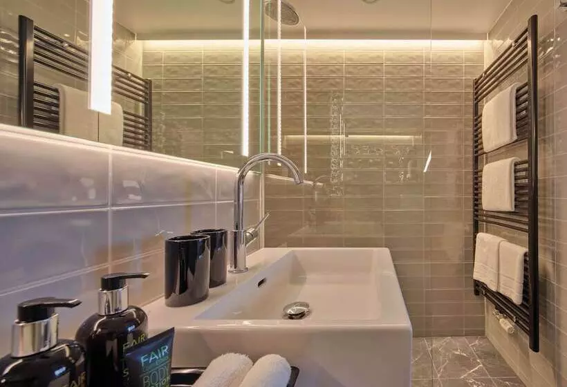 Adina Apartment Hotel Munich