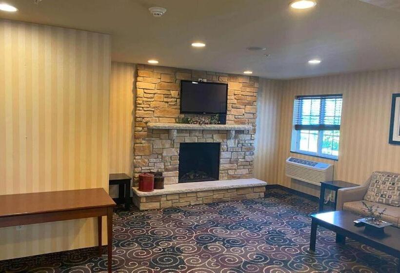 호텔 Americinn By Wyndham Oshkosh