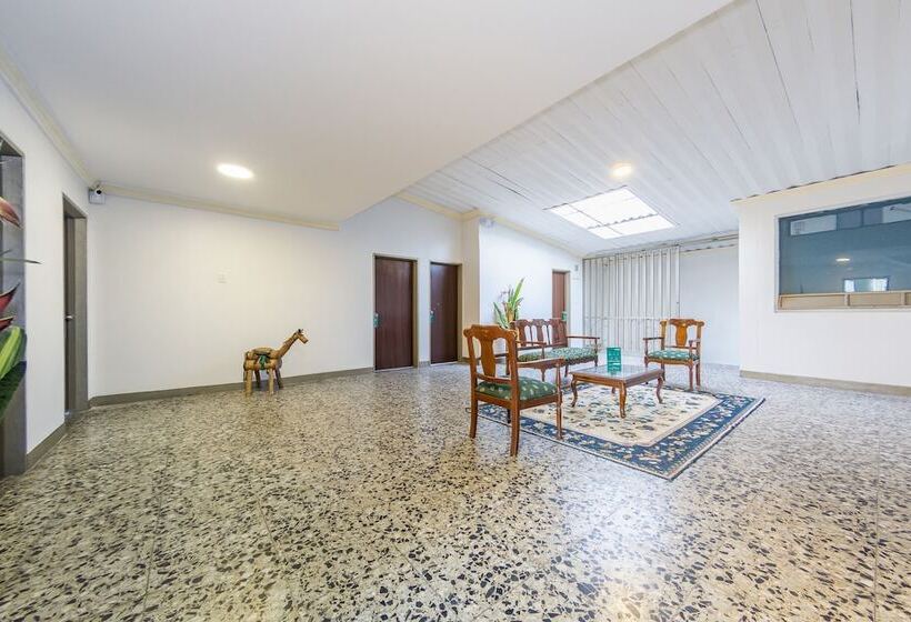 Hotel Ayenda Parque Del Quindio