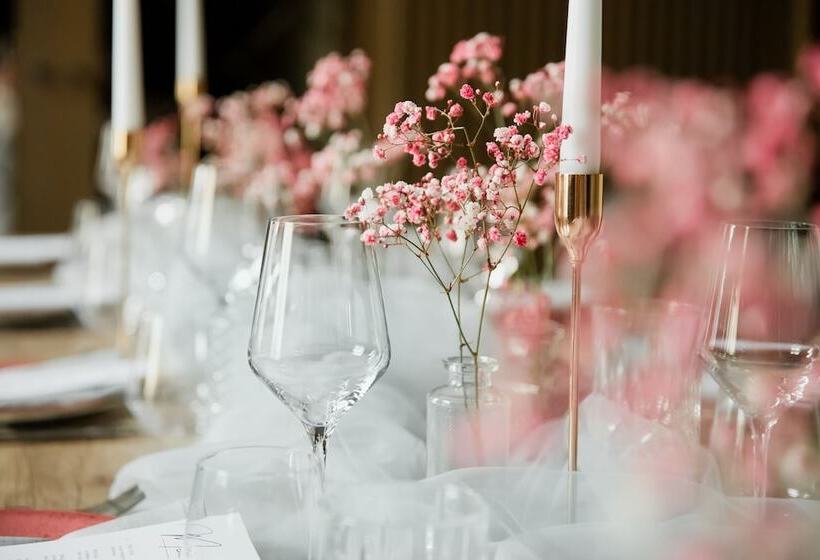 Calvary Hotel & Restaurant Vilnius