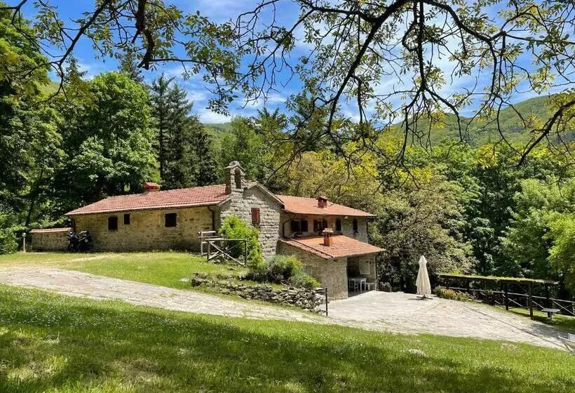 Hotelli Eremo Montemezzano